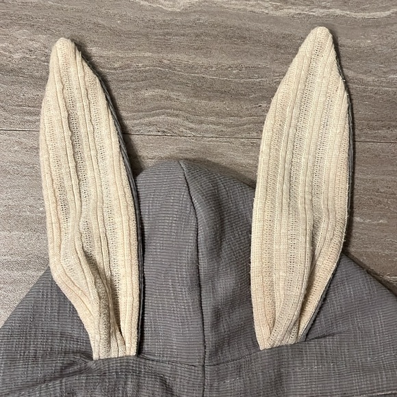 Baby Bunny Ear Zip Coverall Romper - Picture 5 of 10